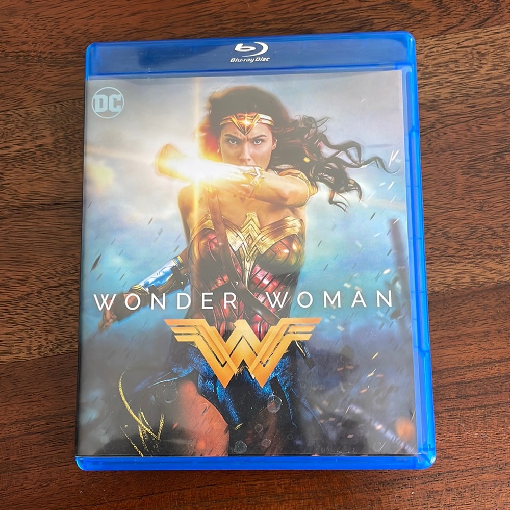 DC Marvel wonder woman Blu-ray. Great condition.